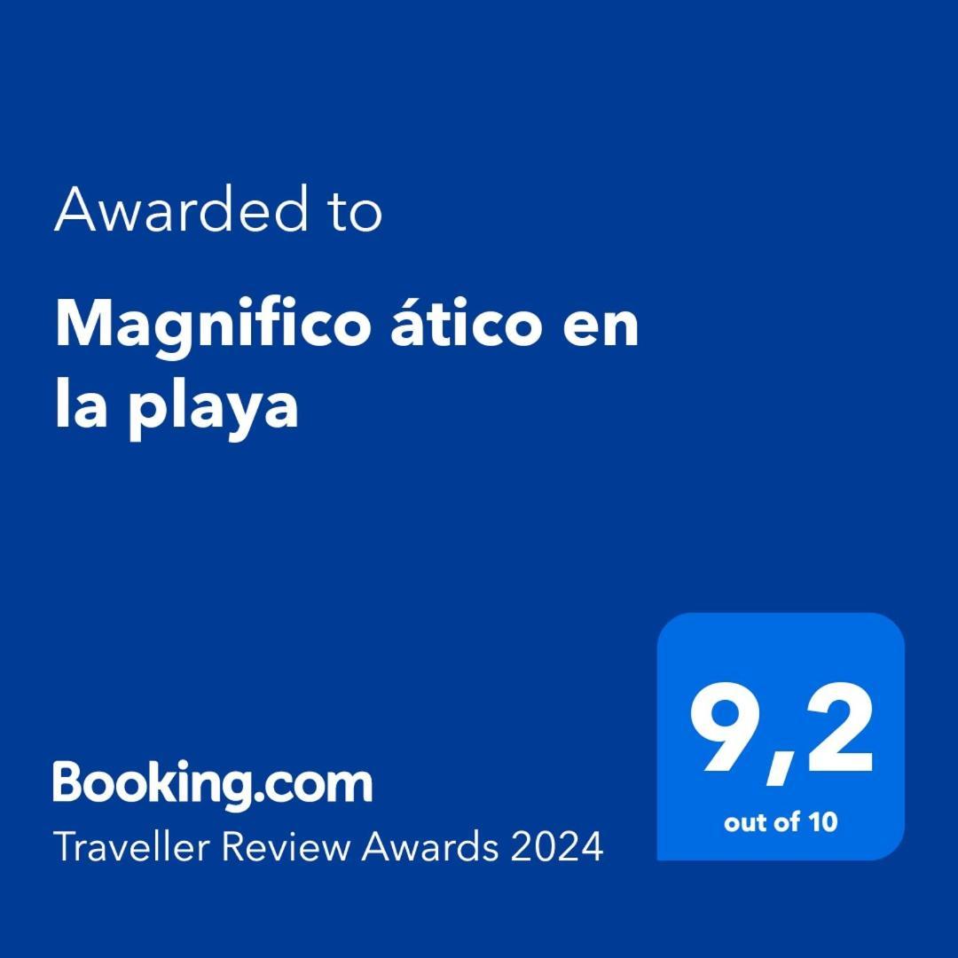 Appartamento Magnifico ático en la playa Torre Del Mar Esterno foto